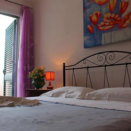 Clamarema Bed & Breakfast *